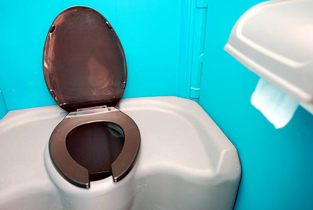 Best Portable restroom trailer rental  in Donald, OR